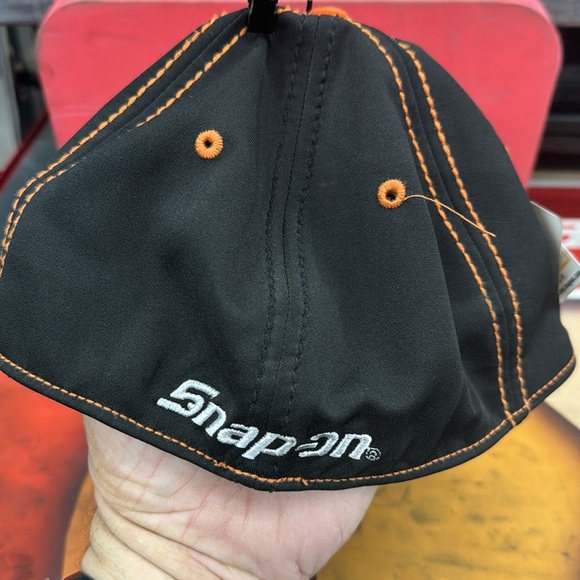 Snap-on ball cap - Picture 3 of 3